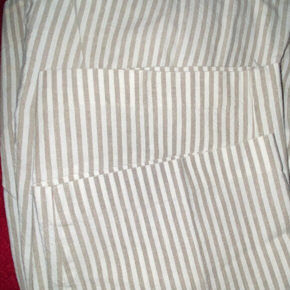 BRIGGS Petite New York Light grey & white striped pants w/ elastic waist Size 10 - Picture 8 of 8